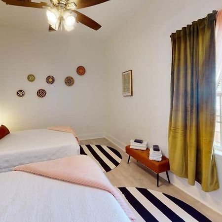 Villa Sunny 5Bed W Parking And Direct Streetcar Access New Orleans Exterior foto